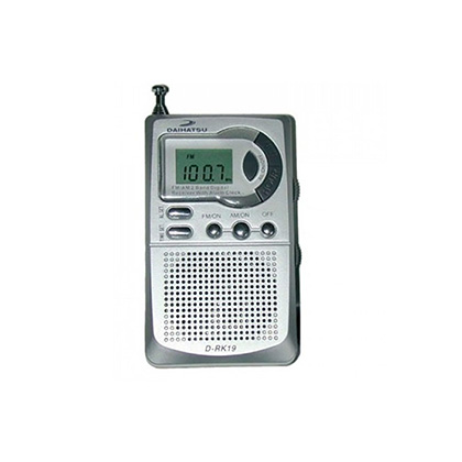 Radio Portátil Con Auriculares Daihatsu D-RK19